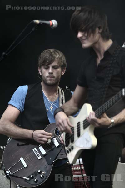 KINGS OF LEON - 2007-08-26 - SAINT CLOUD - Domaine National - Grande Scene - 